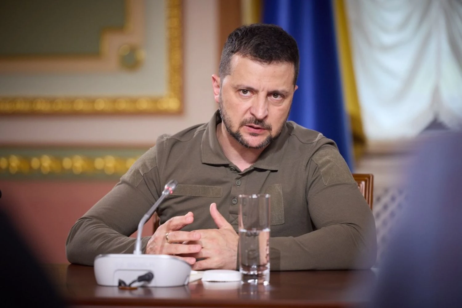 Зеленський відреагував на нічну атаку рф: був “свідомий удар по підготовці до опалювального сезону”