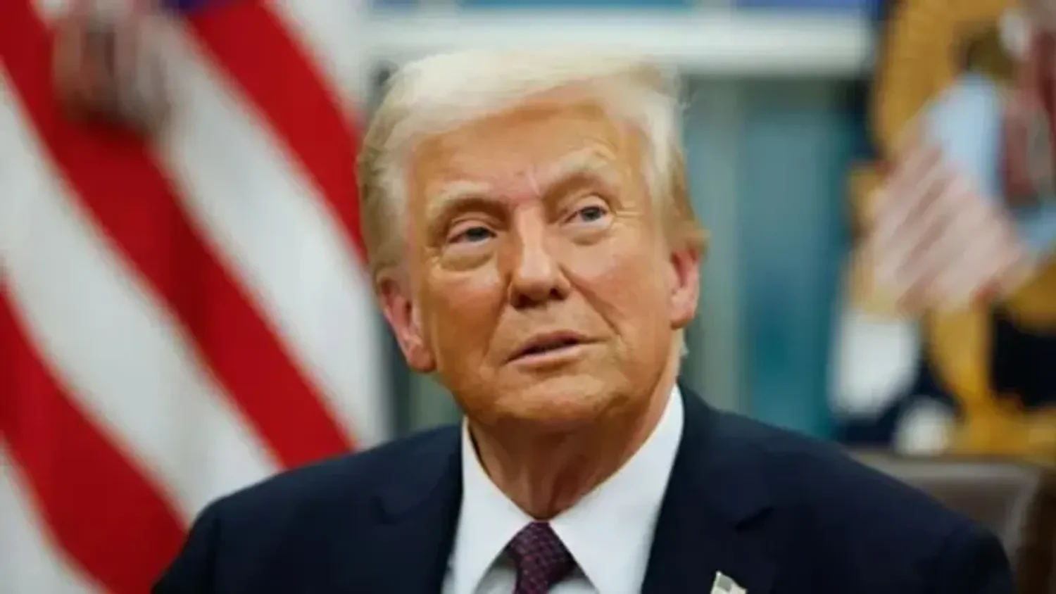 Трамп підписав указ про запровадження 25% мита для Індії за купівлю російської нафти