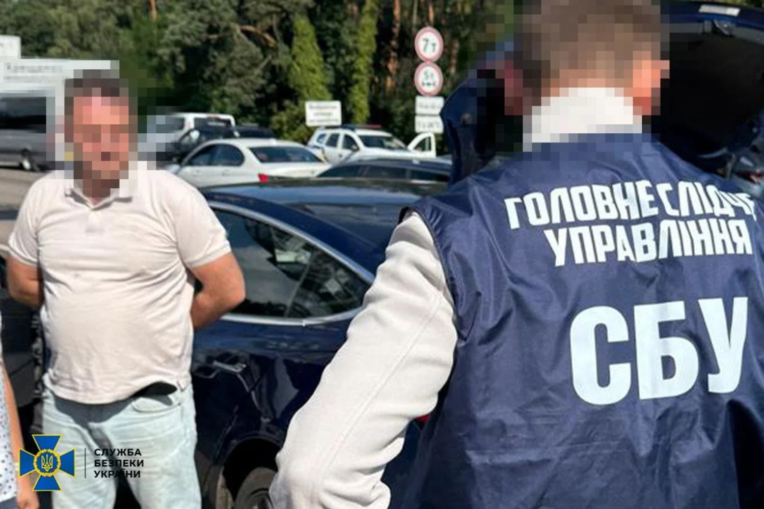 "Кріт" фсб у лавах НАБУ: з'явились нові деталі у справіСпівробітник НАБУ підозрюється у держзраді, передавши понад 60 епізодів секретної інформації. Він працював у закритому підрозділі
"Д-2" та був частиною агентурної мережі рф.Суспільство • 8 вересня, 07:37 • 6646 перегляди