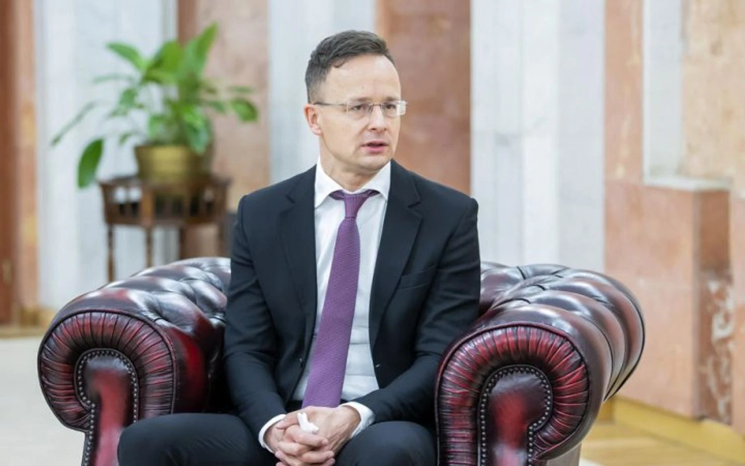 Трамп не посилав сигналу про те, що Угорщина повинна припинити купувати російську нафту - Сіярто