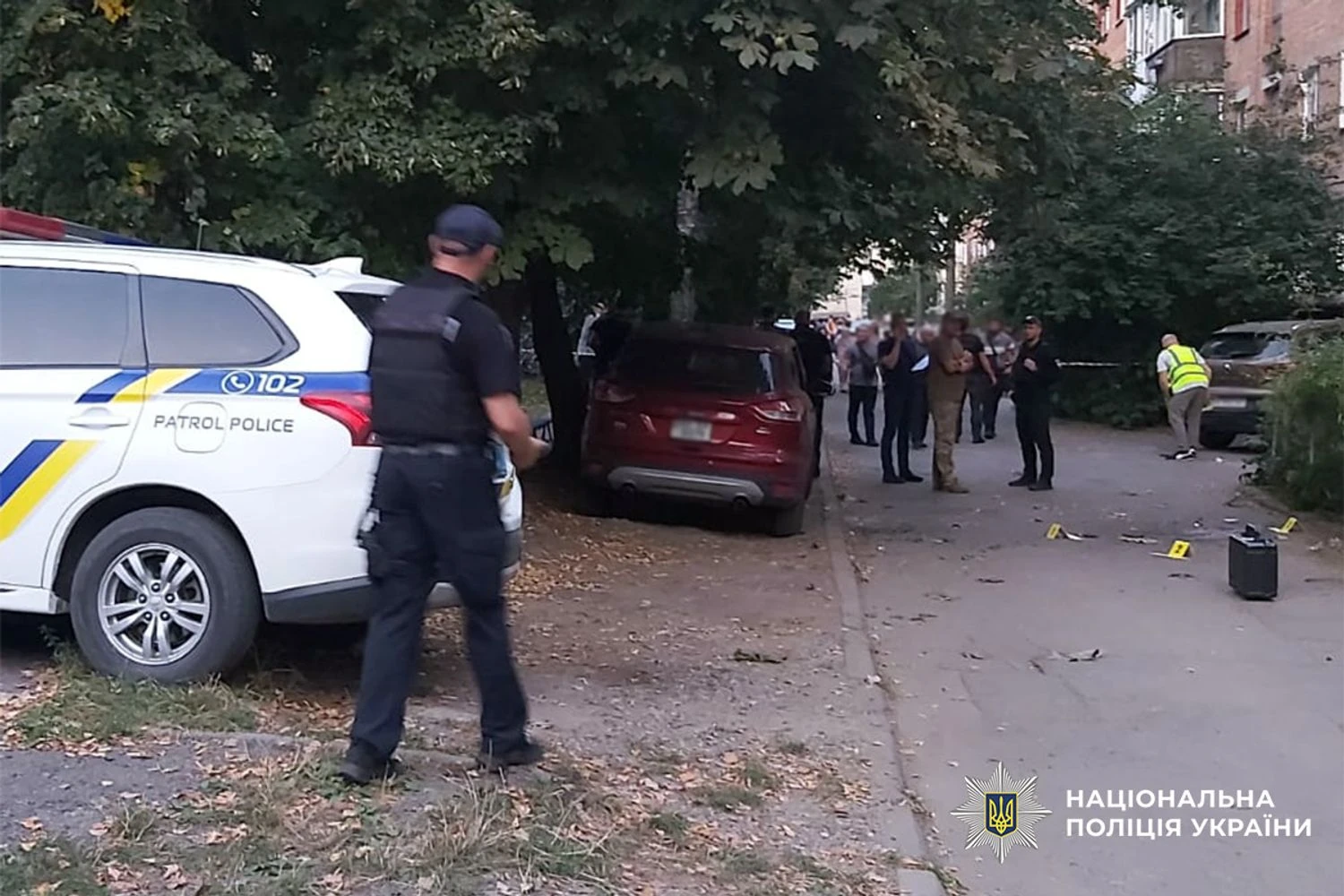 У Хмельницькому чоловік підірвав гранату у дворі будинку, йому відірвало руку